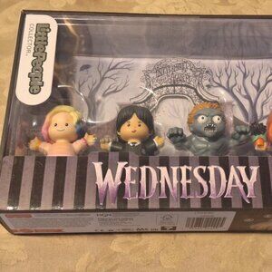 Fisher Price Little People Wednesday Collector Special Edition Netflix - BNIB